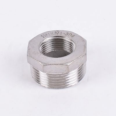 Acero inoxidable forjado 201 304 ajuste de tuberías hexagonal en el núcleo de busco en la unión de hilos masculinos y femeninos